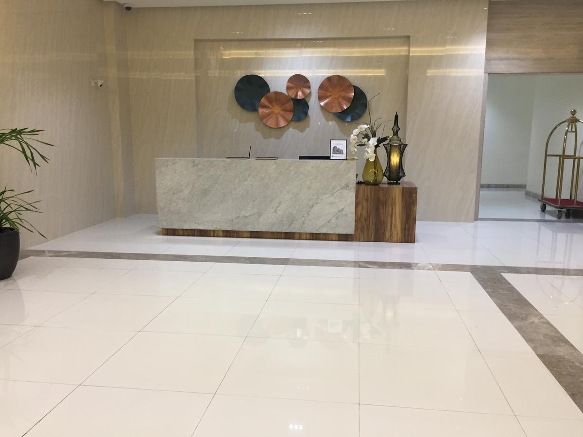 101 Newport Condo C2 Manila Eksteriør bilde