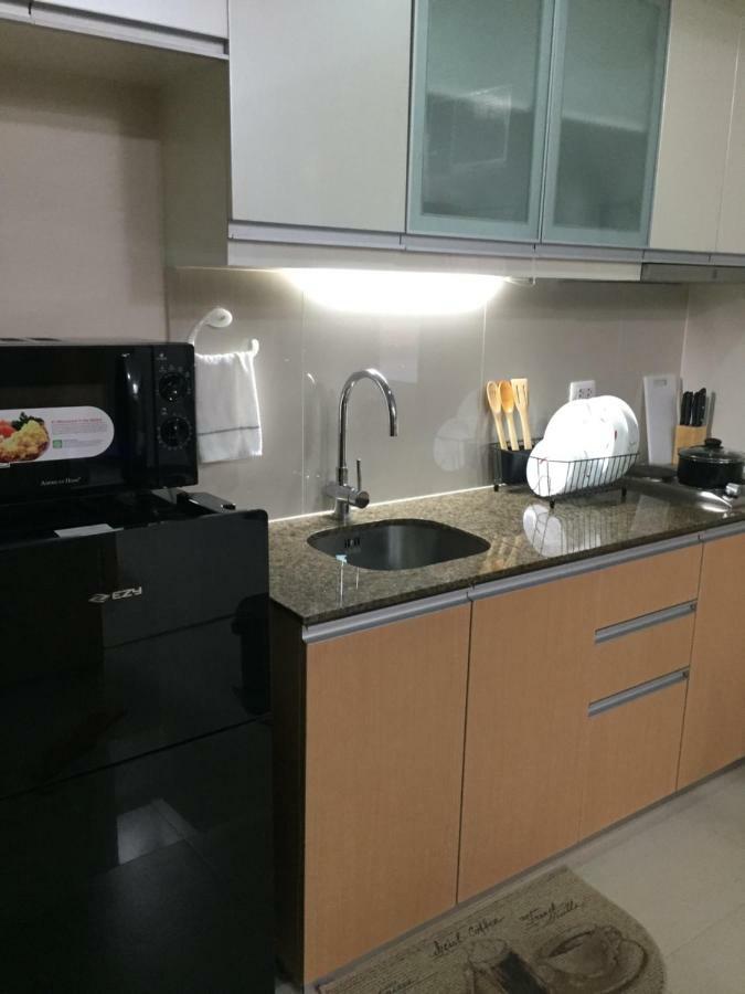101 Newport Condo C2 Manila Eksteriør bilde
